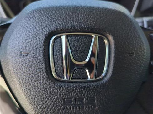 Used 2025 Honda Pilot EX-L image 29