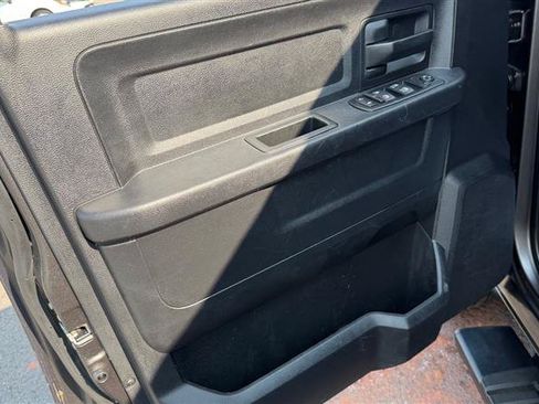Used 2016 RAM 3500 Tradesman w/ Popular Equipment Group RWD image 5