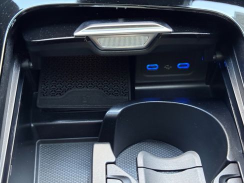 Used 2024 Mercedes-Benz C 63 AMG S image 38