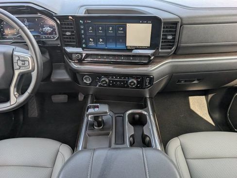 Used 2024 Chevrolet Silverado 1500 RST AWD/4WD image 7