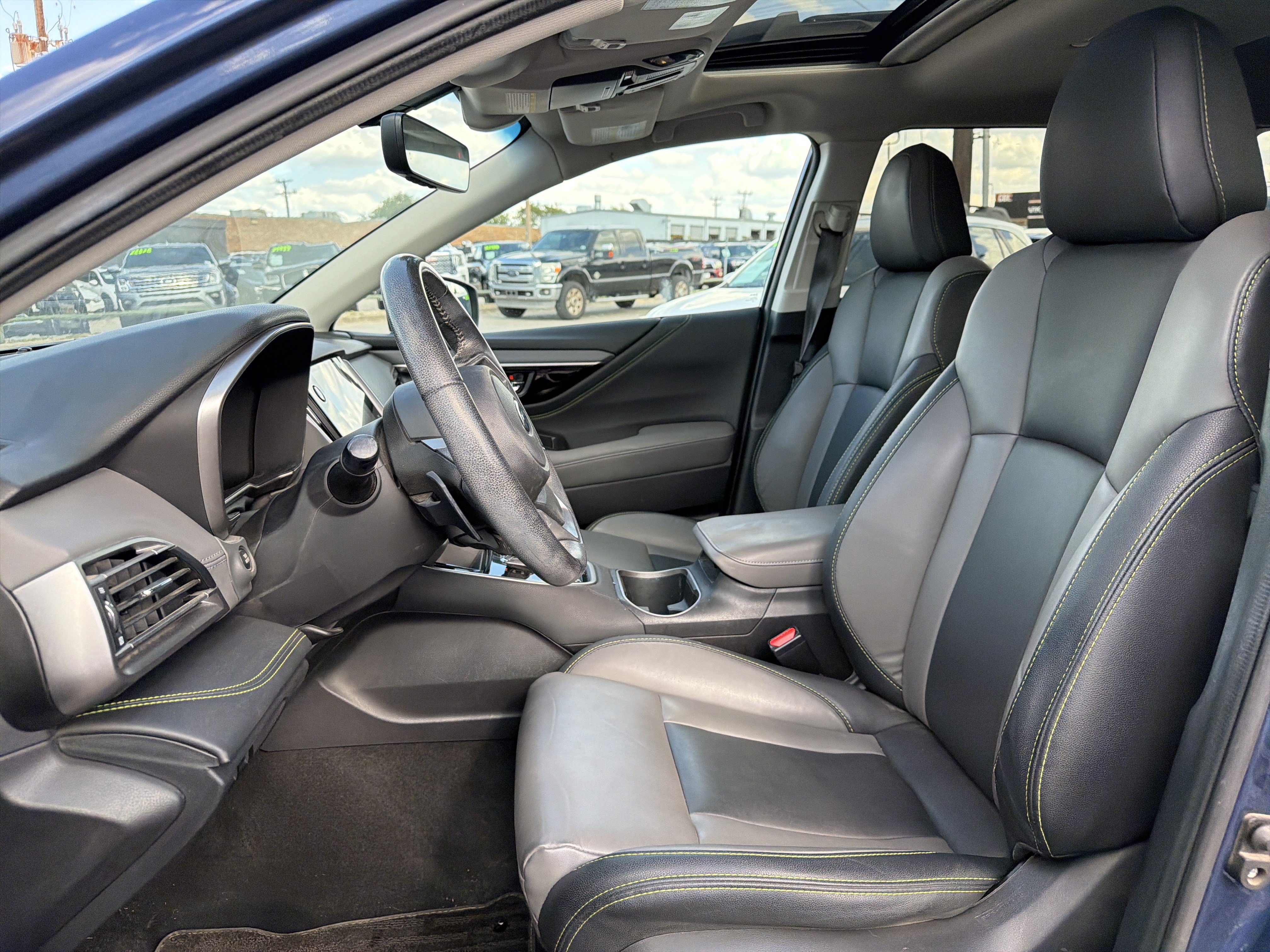 Used 2021 Subaru Outback Onyx Edition XT AWD/4WD image 25