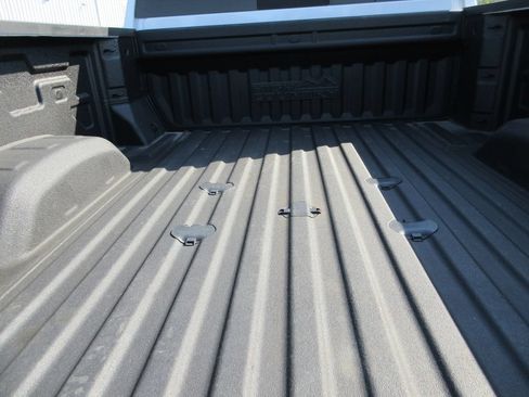 Certified 2024 Chevrolet Silverado 2500 High Country w/ High Country Premium Package AWD/4WD image 10