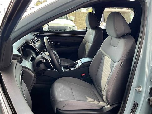 Used 2023 Hyundai Santa Cruz SEL Premium w/ Launch Package image 7