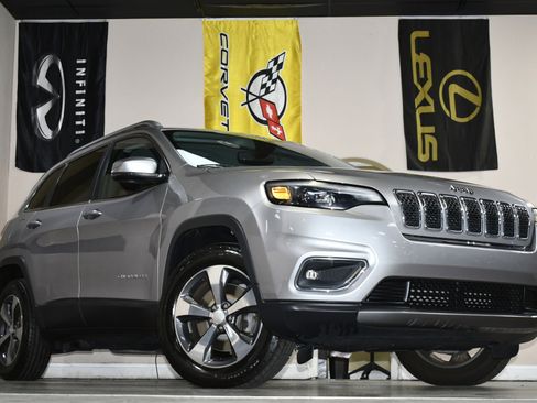 Used 2019 Jeep Cherokee Limited image 83