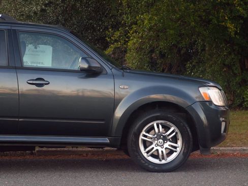 Used 2009 Mercury Mariner Premier image 34