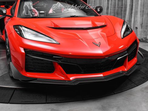 Used 2026 Chevrolet Corvette ZR1 w/ ZR1 Carbon Fiber Aero Package image 54