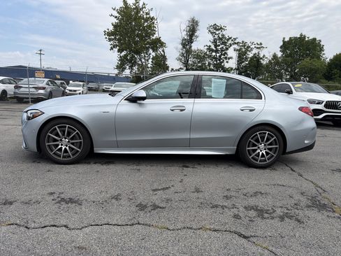 Used 2024 Mercedes-Benz C 43 AMG 4MATIC Sedan image 4