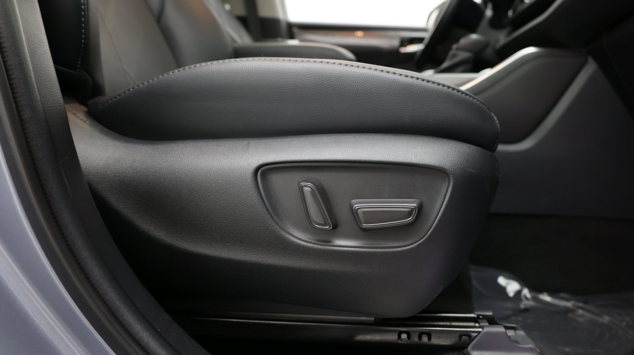 Used 2022 Toyota Highlander Platinum FWD image 45