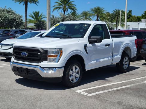 Used 2022 Ford F150 XL w/ Equipment Group 101A High RWD image 3
