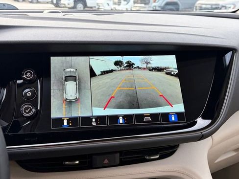 Used 2022 Buick Envision Avenir w/ Technology Package II image 10