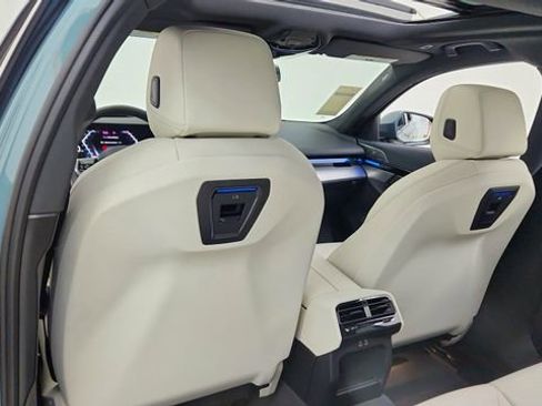 Used 2024 BMW 530i image 31