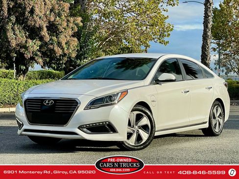 Used 2017 Hyundai Sonata Limited image 27