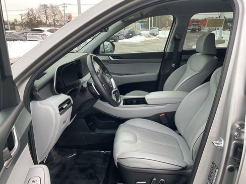 Used 2024 Hyundai Palisade SEL AWD/4WD image 13