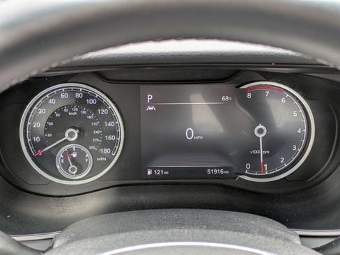 Certified 2022 Genesis G70 3.3T image 23