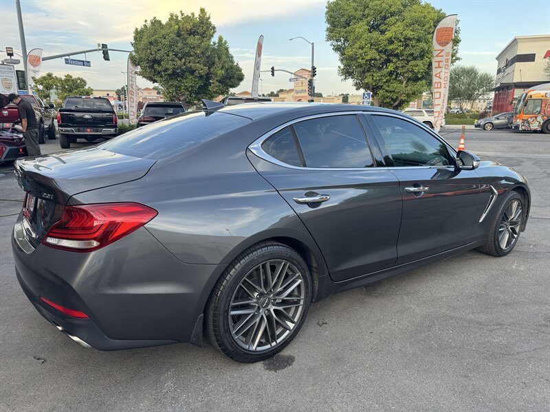 Used 2019 Genesis G70 2.0T Advanced RWD image 16
