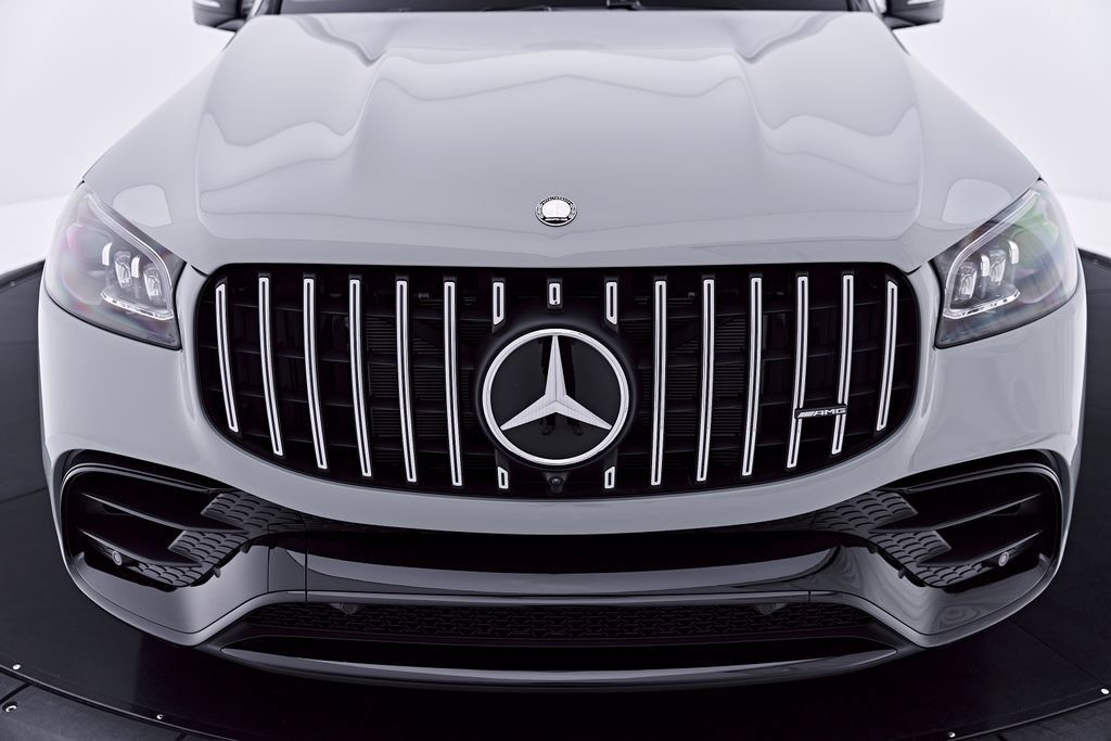 Used 2026 Mercedes-Benz GLS 63 AMG 4MATIC image 19
