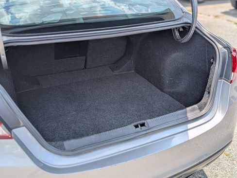 Used 2015 Chrysler 200 S w/ Comfort Group FWD image 7