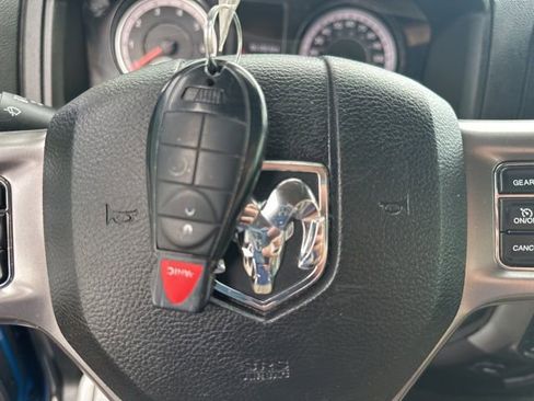 Used 2024 RAM 1500 Classic SLT AWD/4WD image 33