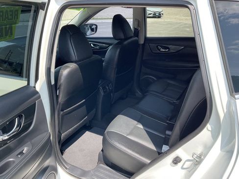 Used 2016 Nissan Rogue SL FWD image 27