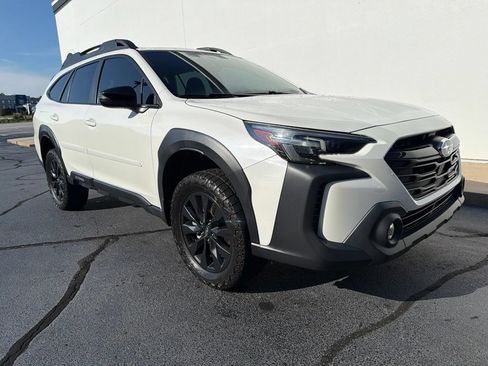 Used 2023 Subaru Outback Onyx Edition XT AWD/4WD image 4