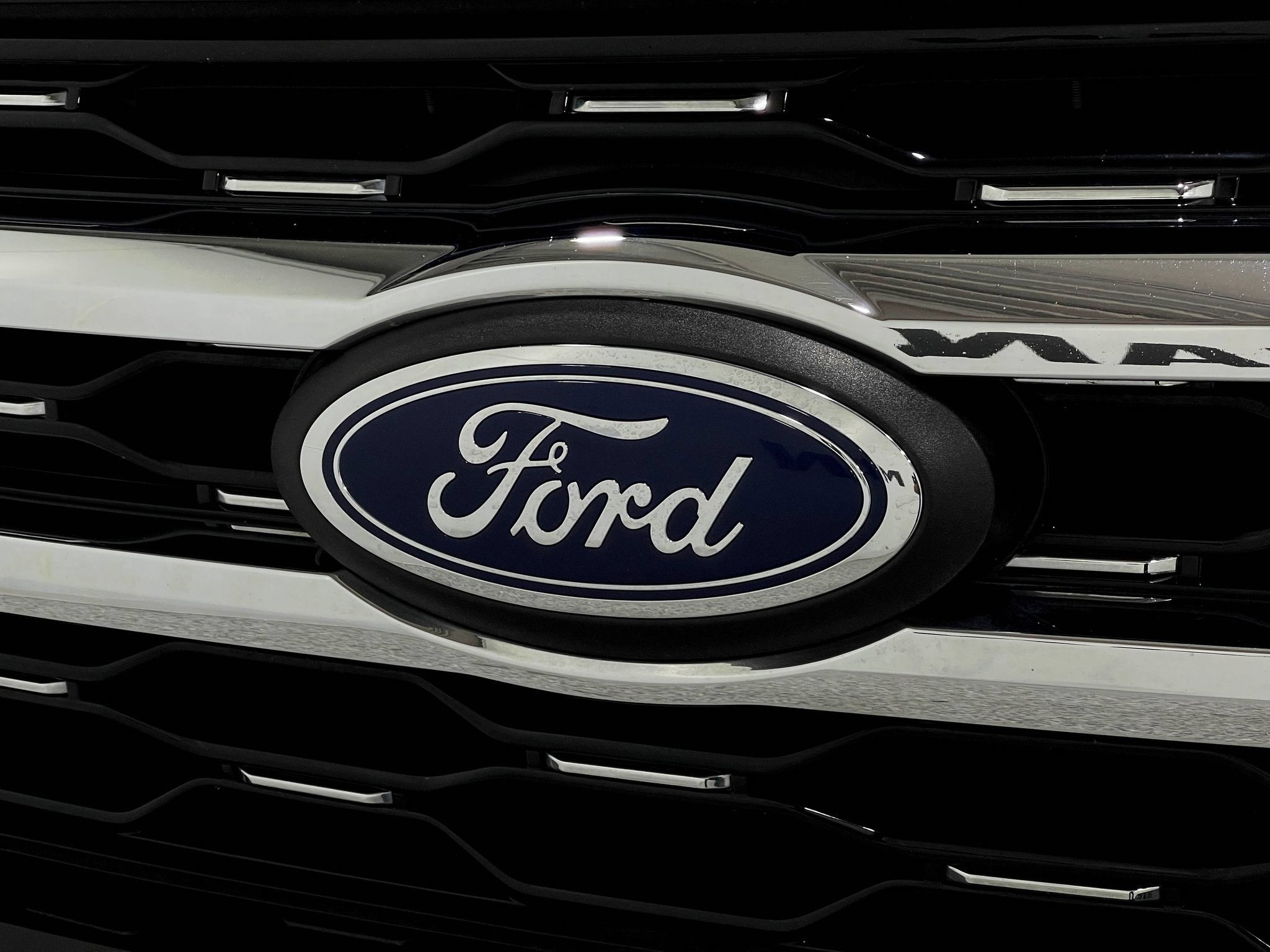 Used 2024 Ford Expedition Limited AWD/4WD image 40