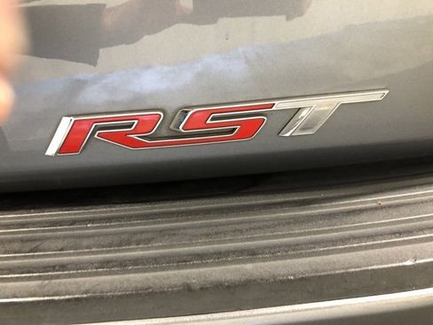 Certified 2022 Chevrolet Suburban RST w/ Sport Performance Package image 5