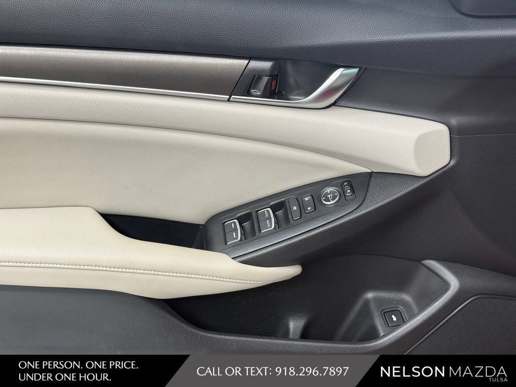 Used 2018 Honda Accord LX image 17