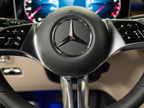 New 2026 Mercedes-Benz GLC 300 image 20