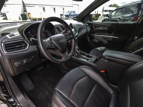 Used 2023 Chevrolet Equinox RS w/ RS Leather Package AWD/4WD image 19