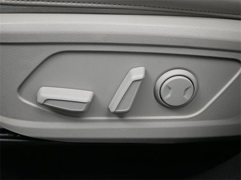 Used 2023 Kia Sorento S w/ Panoramic Sunroof Package image 33