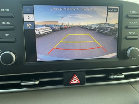 New 2026 Hyundai Elantra SE FWD image 20