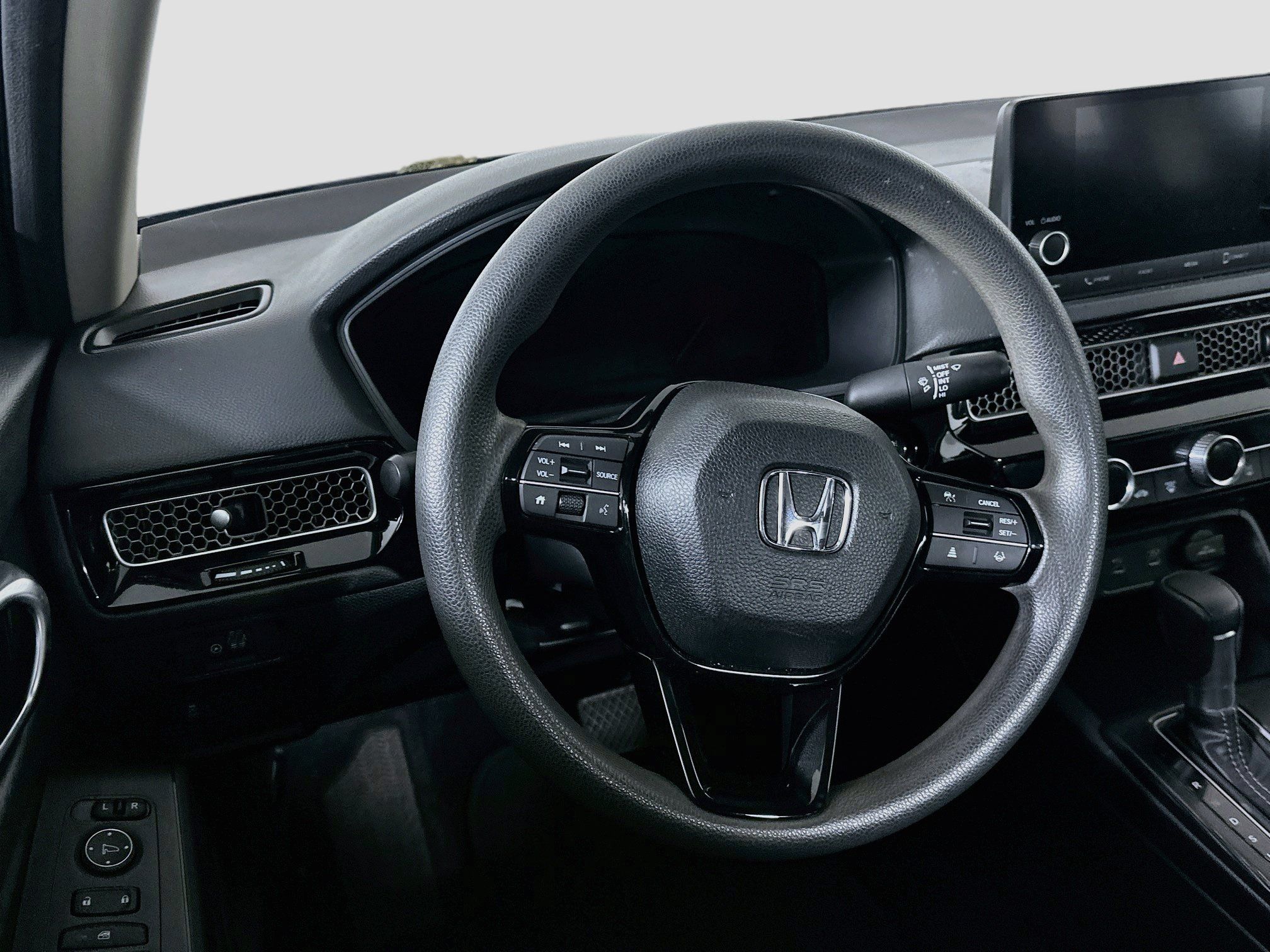 Used 2025 Honda Civic LX image 18