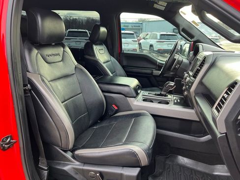 Used 2018 Ford F150 Raptor w/ Equipment Group 802A Luxury image 12