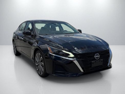 Used 2023 Nissan Altima 2.5 SL FWD image 3