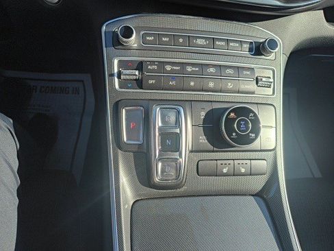 Used 2023 Hyundai Santa Fe SEL image 25