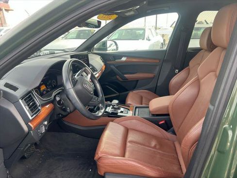 Used 2021 Audi Q5 e Prestige w/ Prestige Package image 5