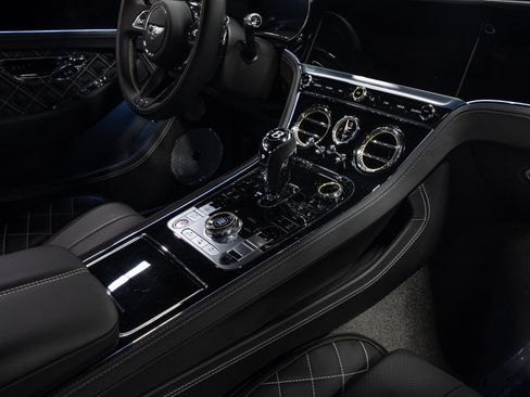 Used 2024 Bentley Continental GT Speed AWD/4WD image 62