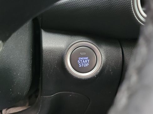 Used 2020 Hyundai Kona SEL w/ Cargo Package image 11