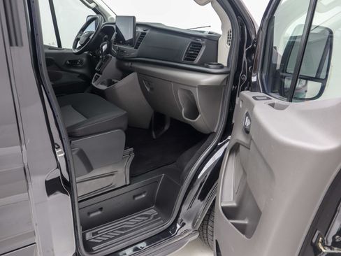 Used 2022 Ford Transit 350 XLT RWD image 15