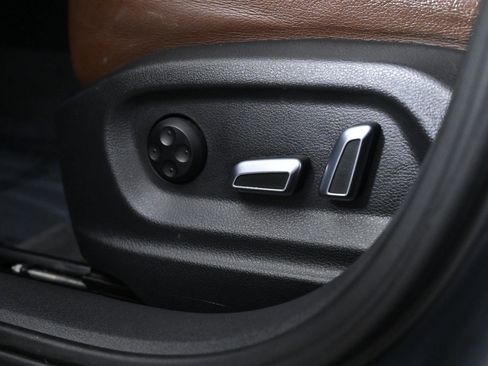 Used 2017 Audi Q3 2.0T Premium w/ Convenience Package image 25