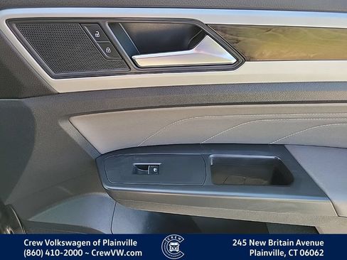 Certified 2023 Volkswagen Atlas SE w/ Panoramic Sunroof Package AWD/4WD image 44