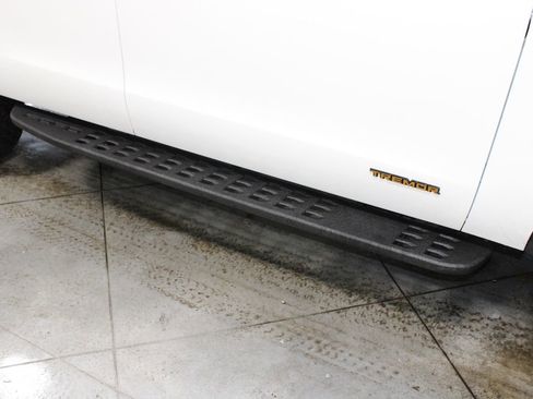 New 2026 Ford Expedition Tremor image 12