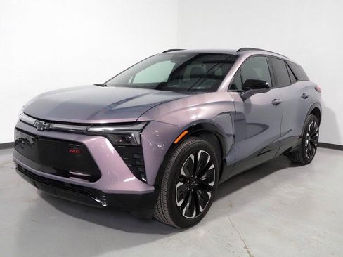Used 2025 Chevrolet Blazer EV RS image 9