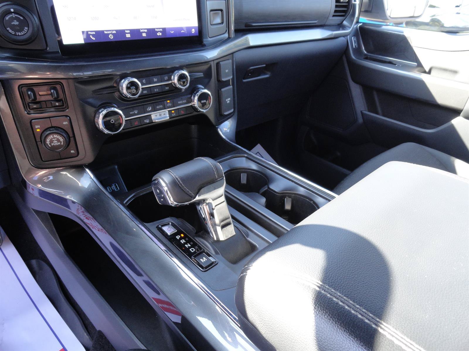 Used 2022 Ford F150 XLT w/ Equipment Group 302A High AWD/4WD image 18