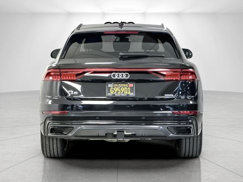 Used 2023 Audi Q8 Premium Plus w/ Premium Plus Package image 4