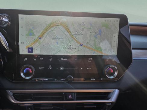 Used 2025 Lexus RX 350h w/ Accessory Package image 17