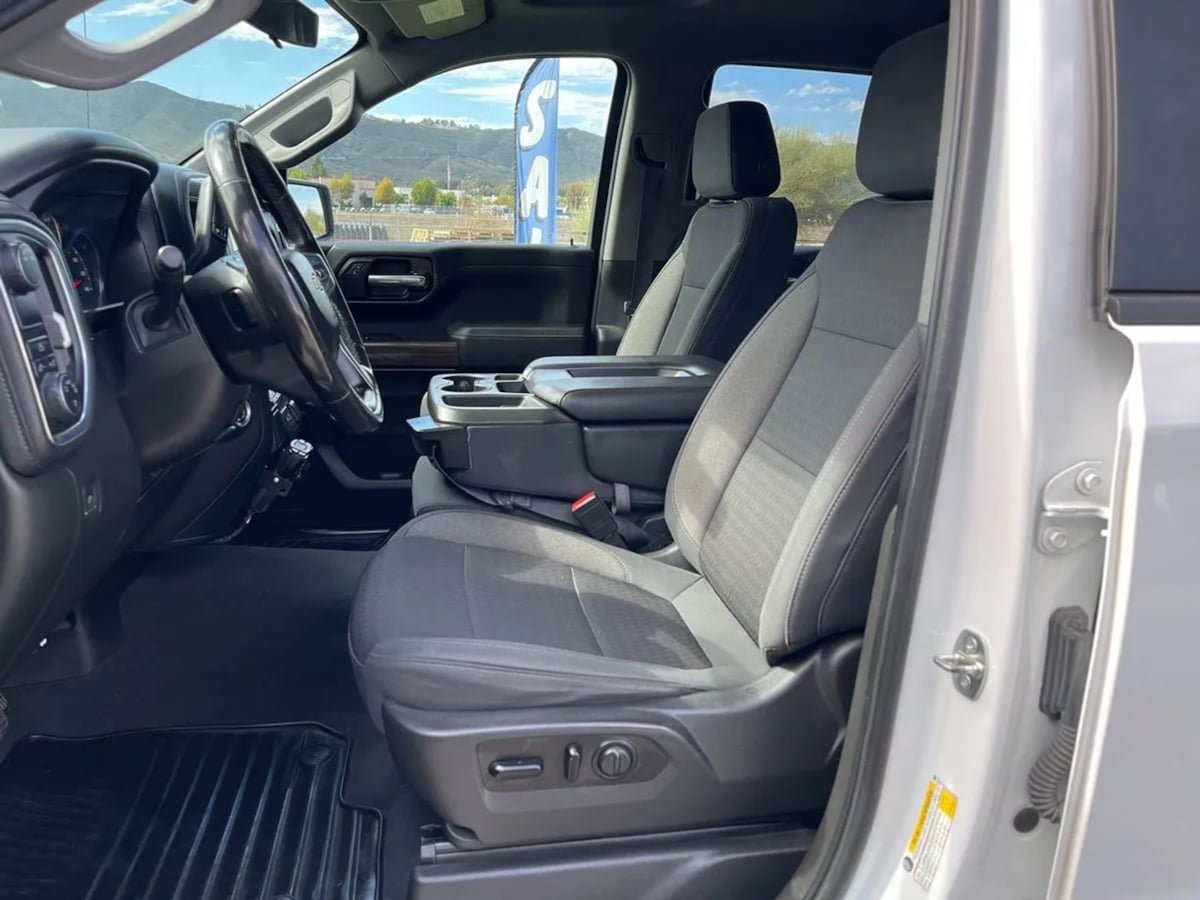 Used 2021 Chevrolet Silverado 1500 LT RWD image 13
