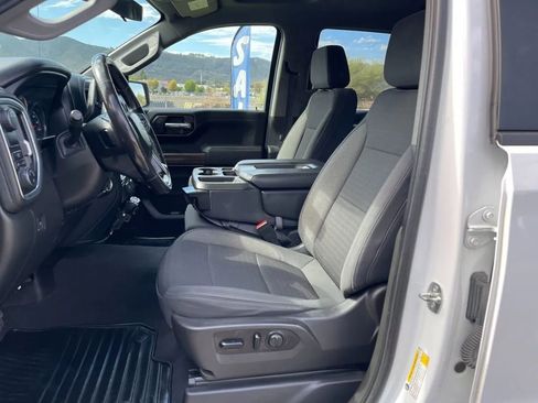 Used 2021 Chevrolet Silverado 1500 LT image 13