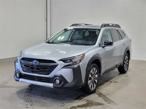 Certified 2023 Subaru Outback Limited image 2