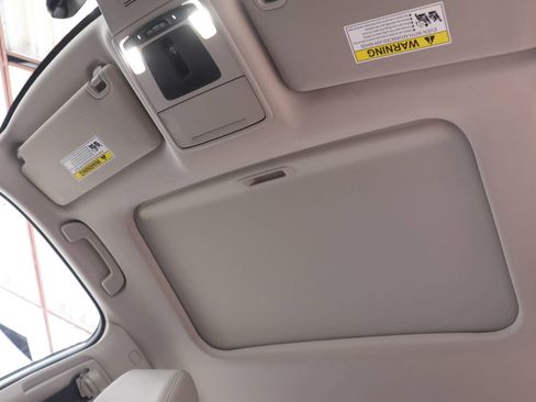 Used 2023 Honda Civic Touring image 15